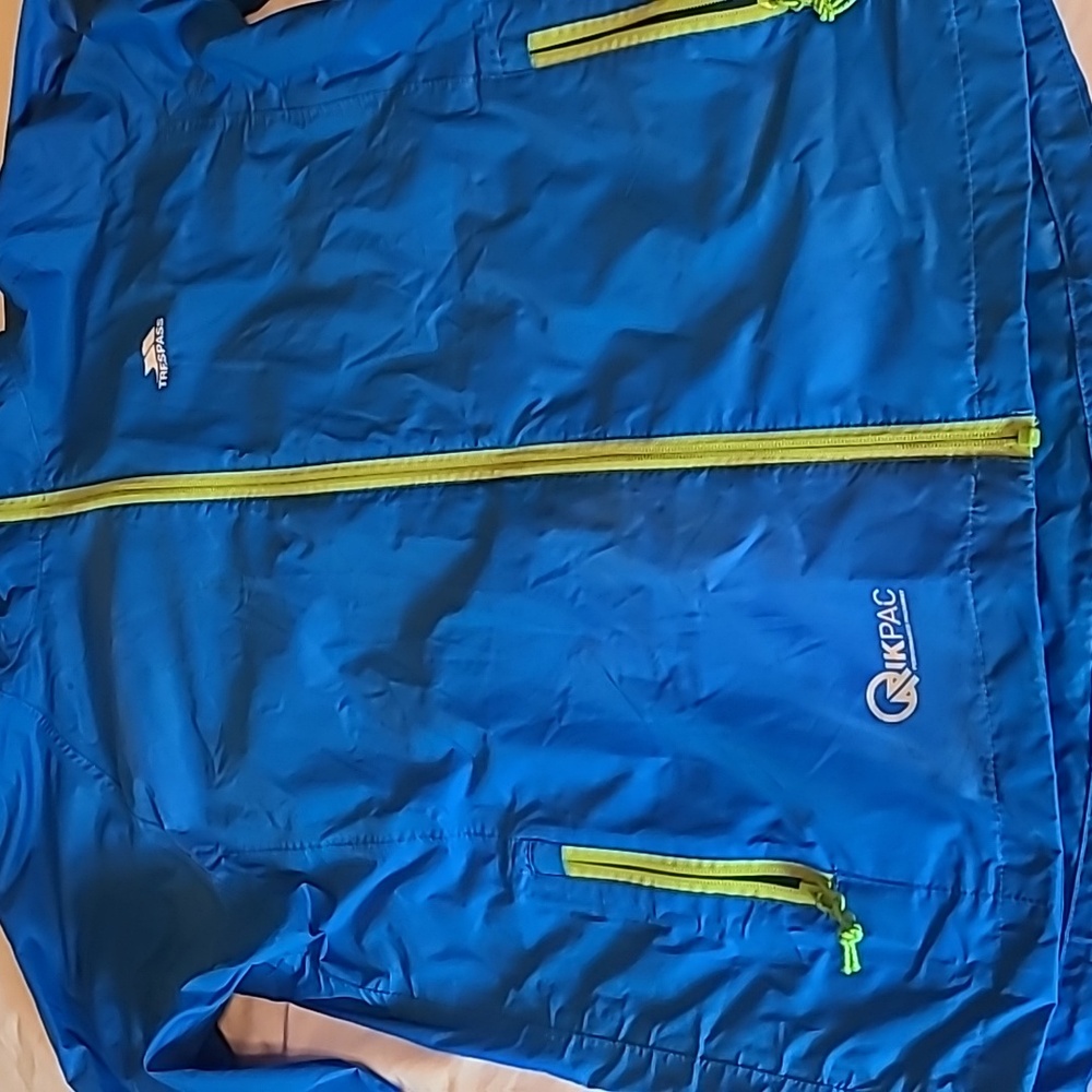 Trespass technical performance Quikpac TP75 rain jacket, size S